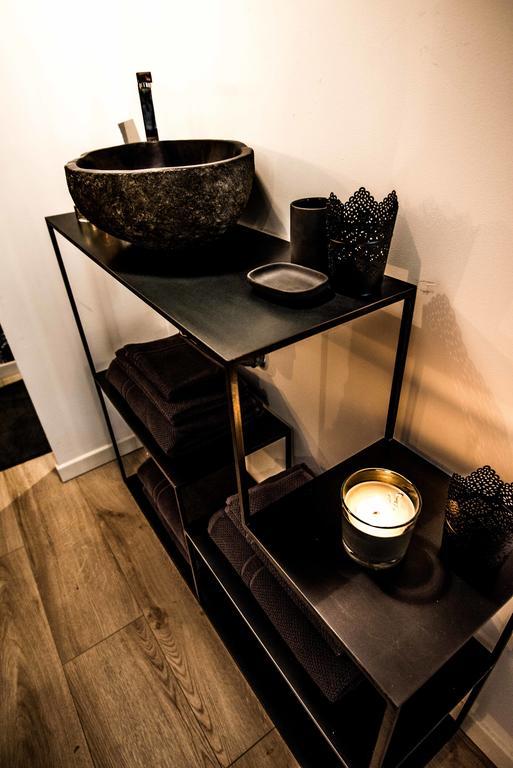 Apartamento "Un Lieu Unique" Le Gold Et Le Cocon Annecy Exterior foto