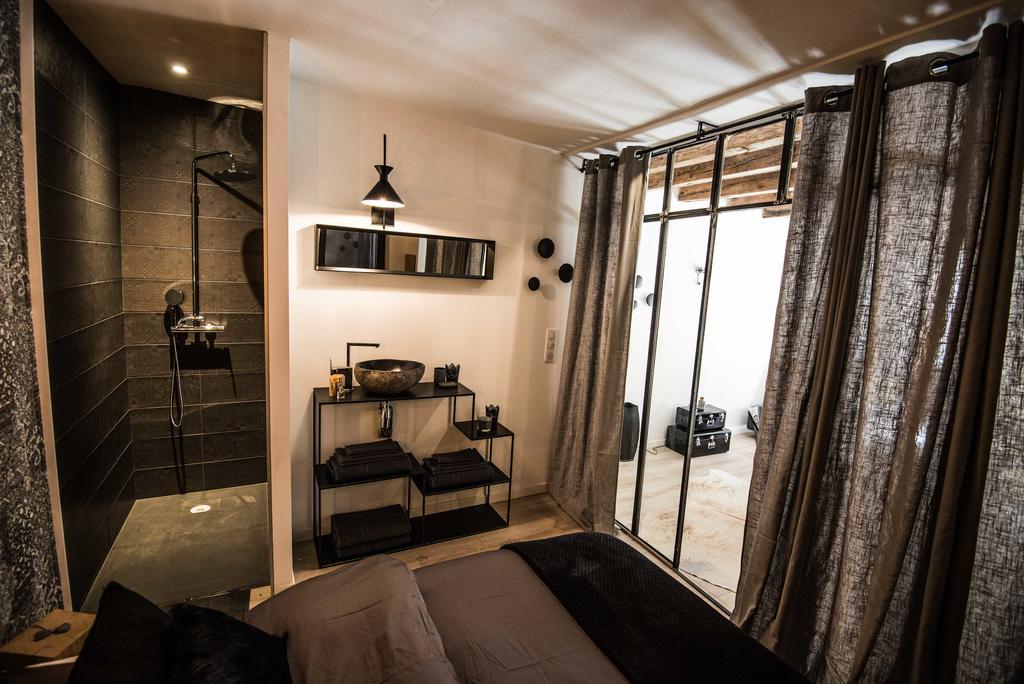 Apartamento "Un Lieu Unique" Le Gold Et Le Cocon Annecy Exterior foto