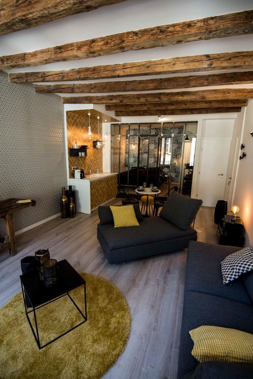 Apartamento "Un Lieu Unique" Le Gold Et Le Cocon Annecy Exterior foto