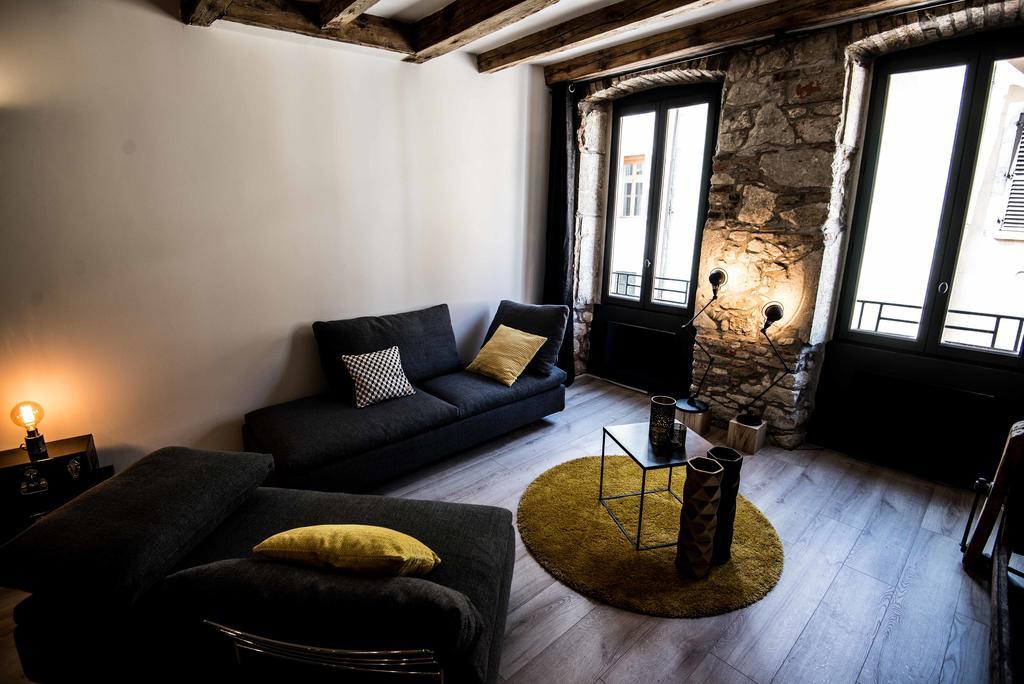 Apartamento "Un Lieu Unique" Le Gold Et Le Cocon Annecy Exterior foto