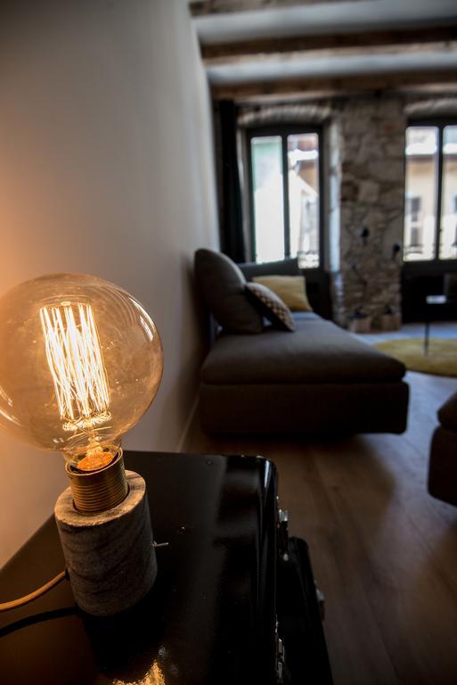Apartamento "Un Lieu Unique" Le Gold Et Le Cocon Annecy Exterior foto