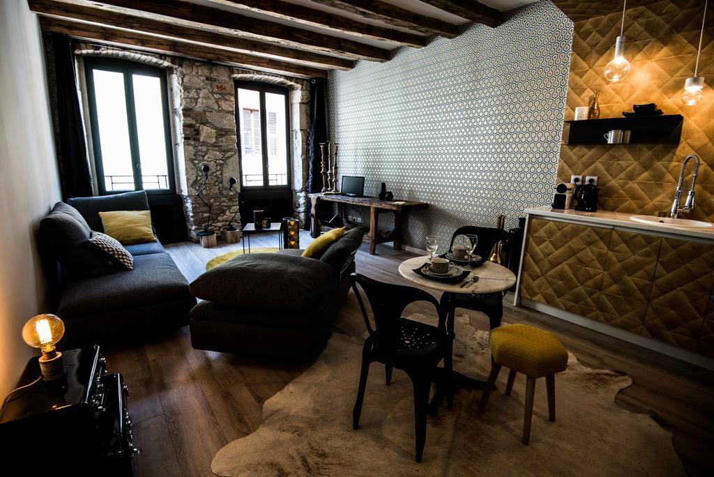 Apartamento "Un Lieu Unique" Le Gold Et Le Cocon Annecy Exterior foto